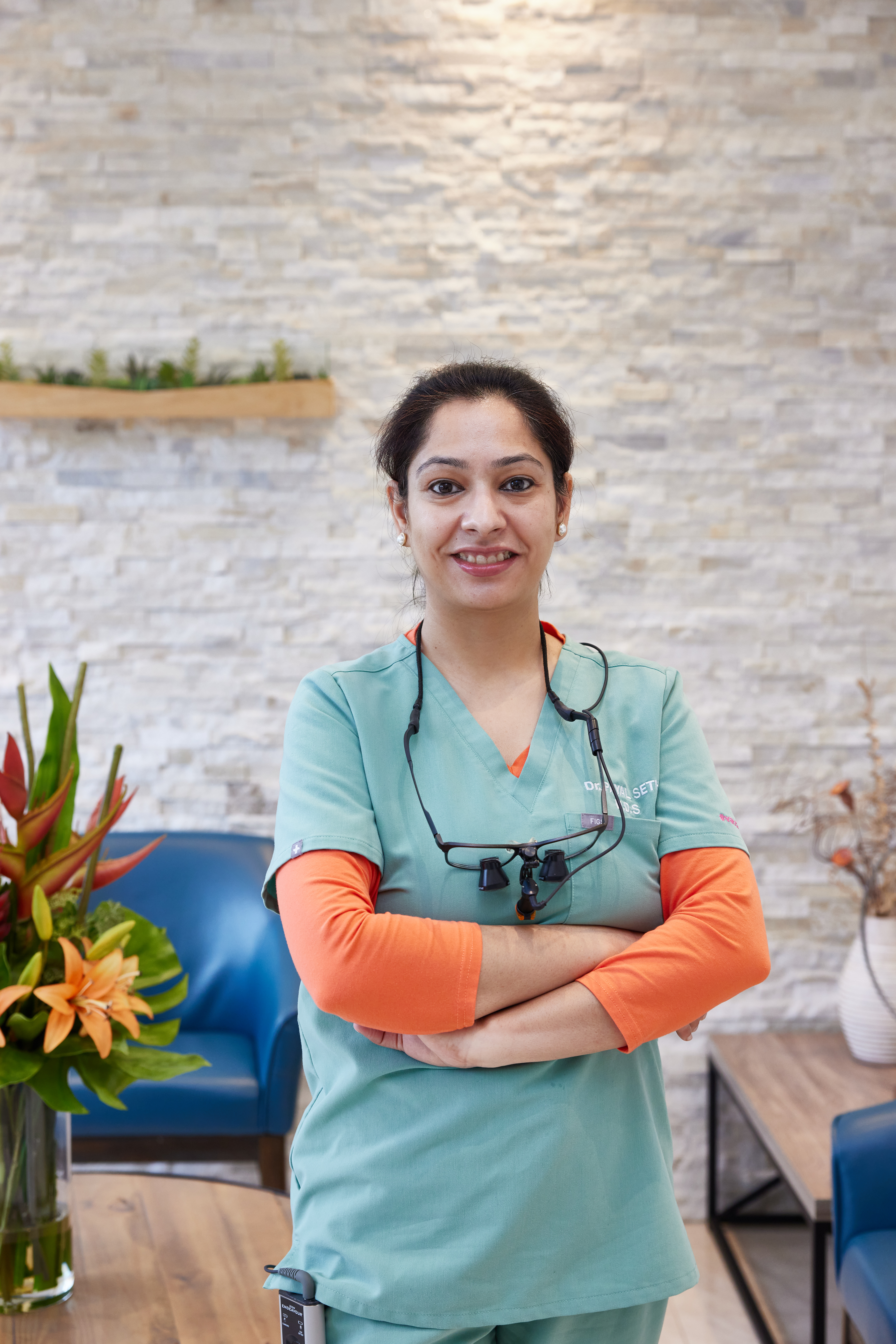 Lakeshore Smiles Dentistry dental clinic in Toronto - Photo 1